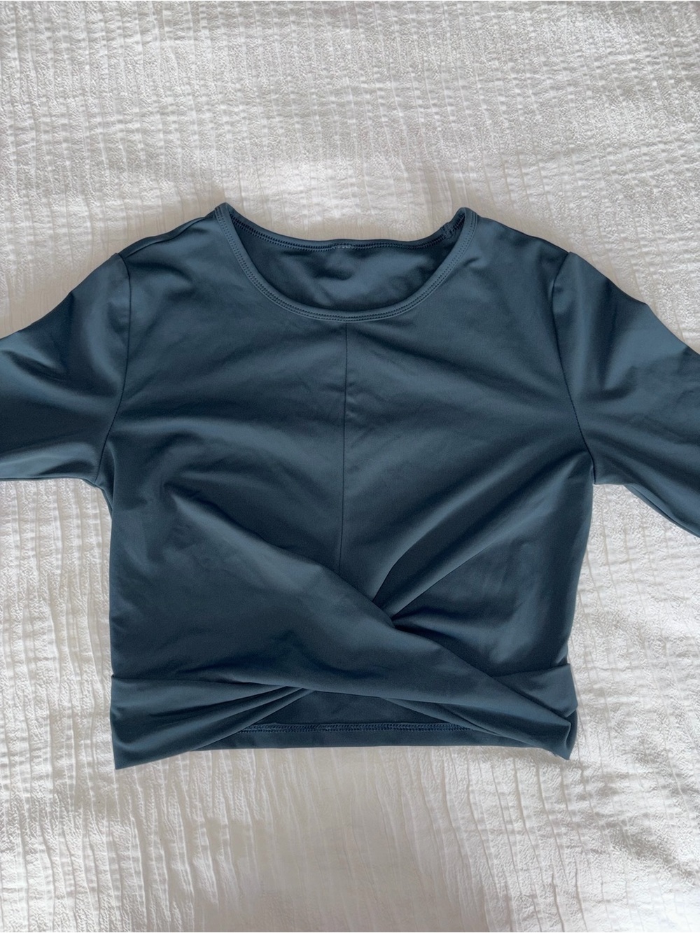 Women’s Long Sleeve Navy Blue Twist-Front Short Sleeve Top
